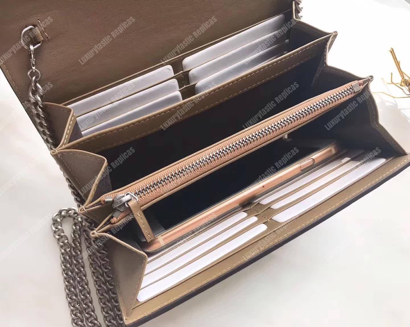 G*u*i dionysus gg sup*e chain wallet