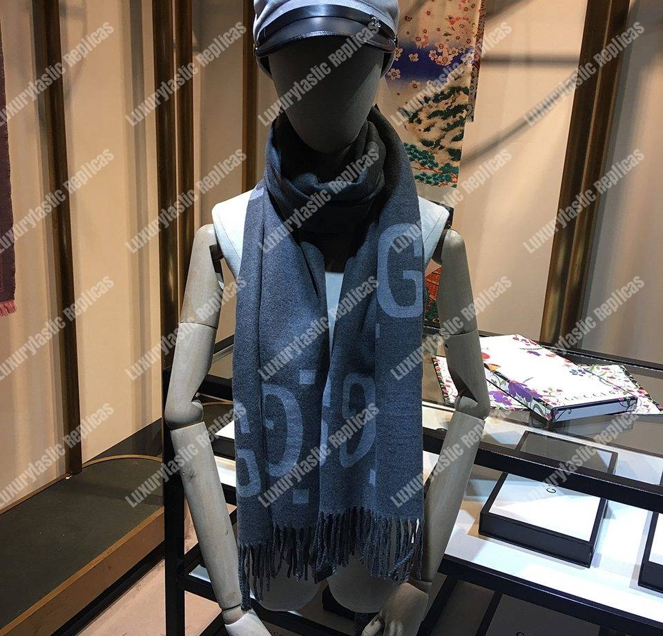 G*u*i gg jacquard wool silk scarf grey