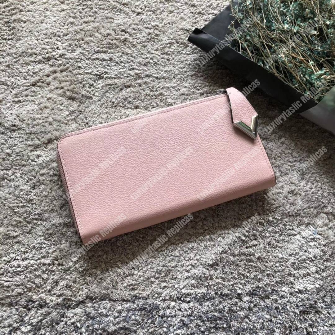LV Comete Wallet Autres Cuirs Magnolia