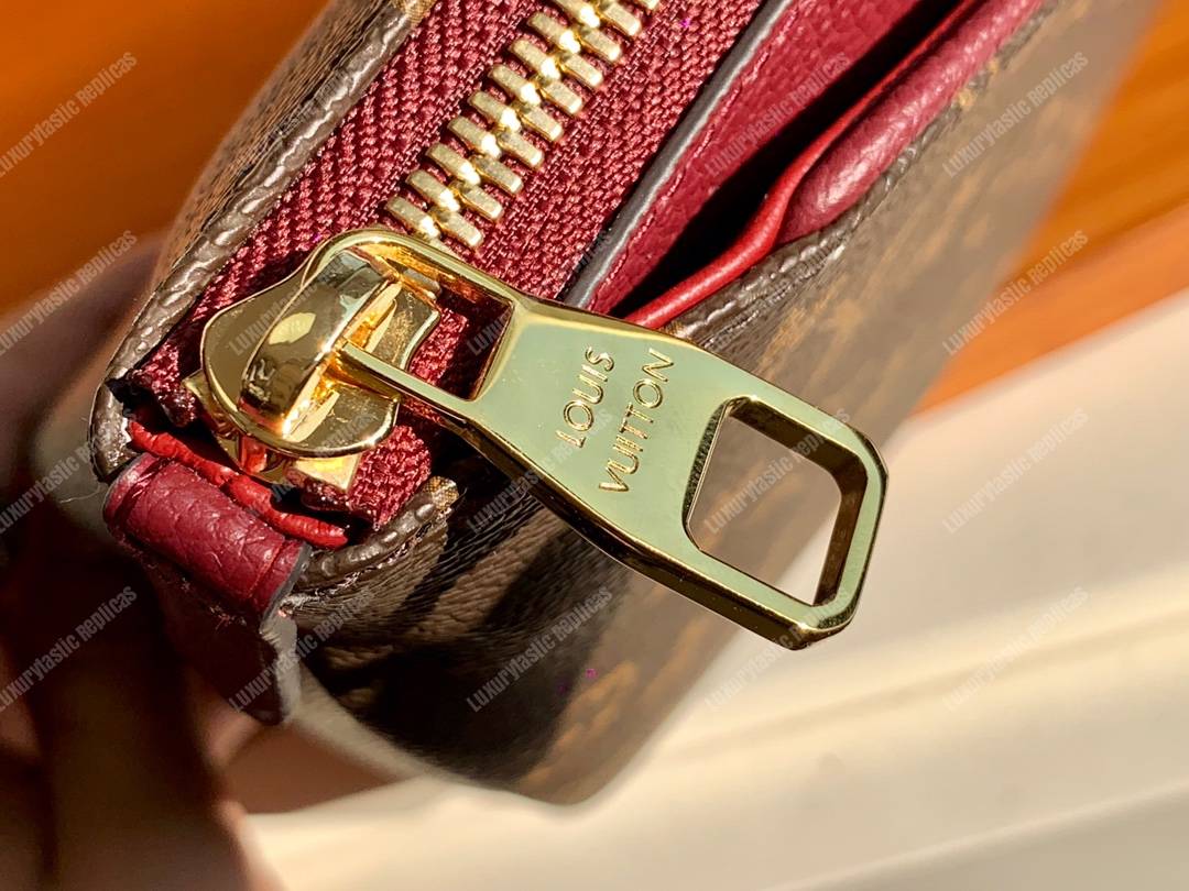 LV Pallas Beauty Case Lie Devine