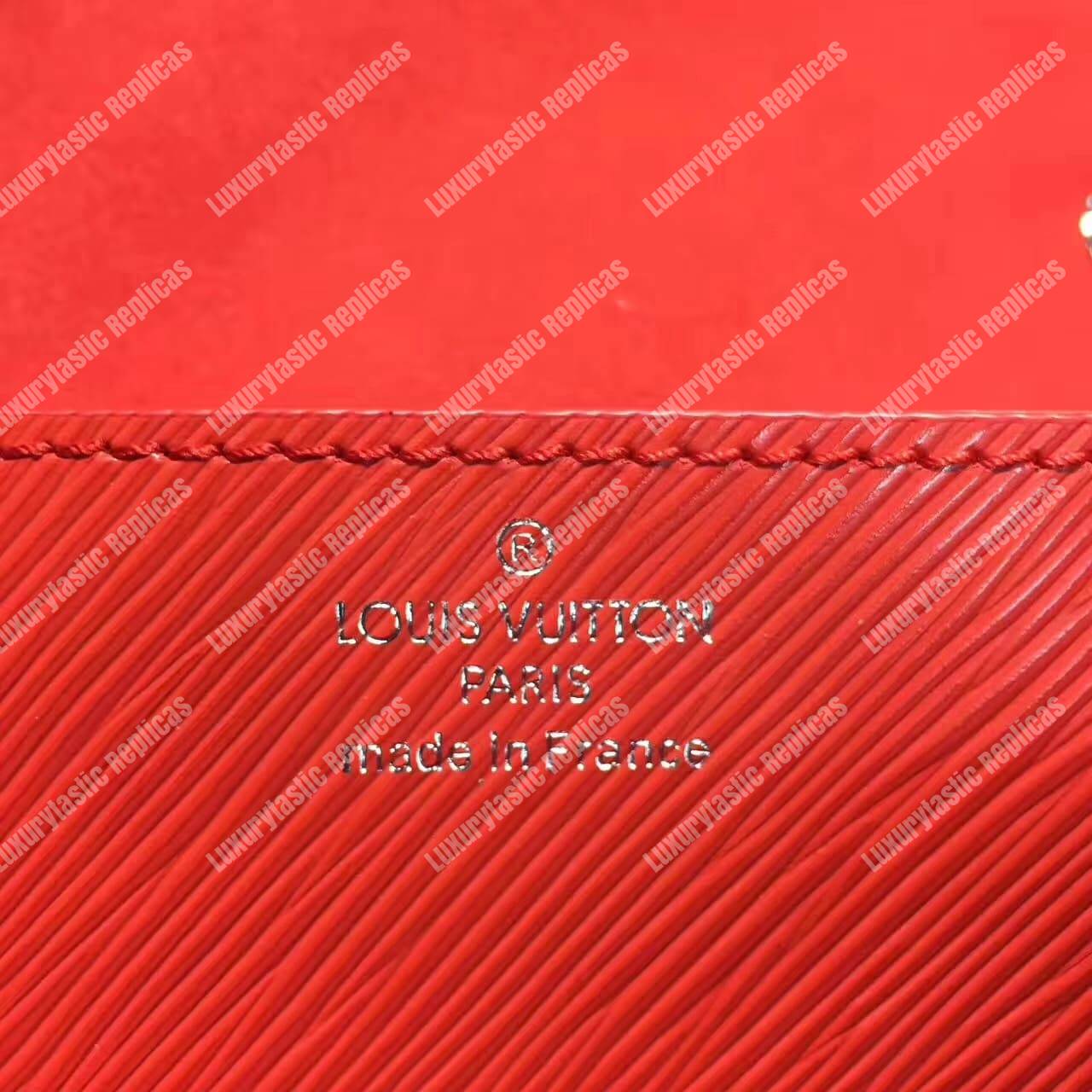 Twist MM Bag Epi Leather Red