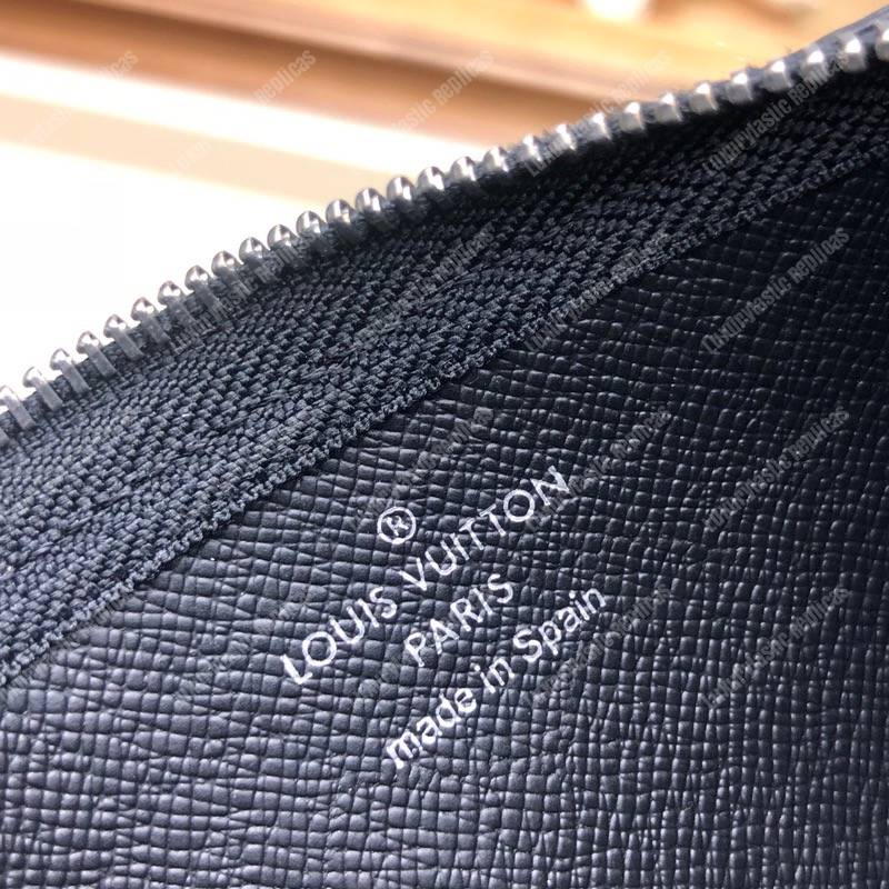 LV Key Pouch Monogram Eclipse