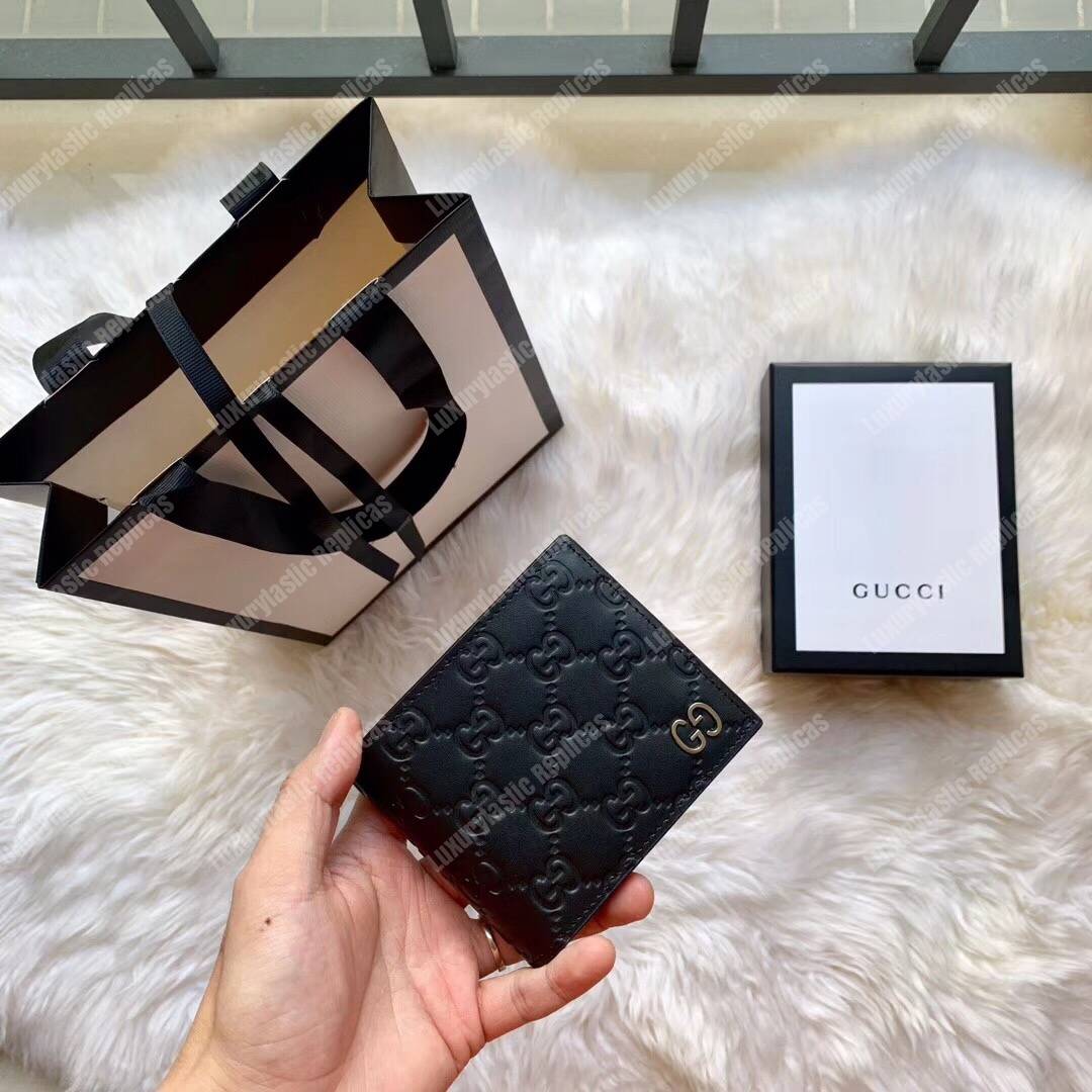 G*u*i signature wallet metal detail black