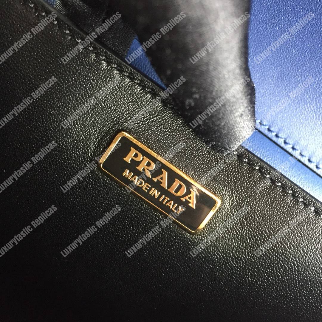 Pra*a cahier leather shoulder bag blue