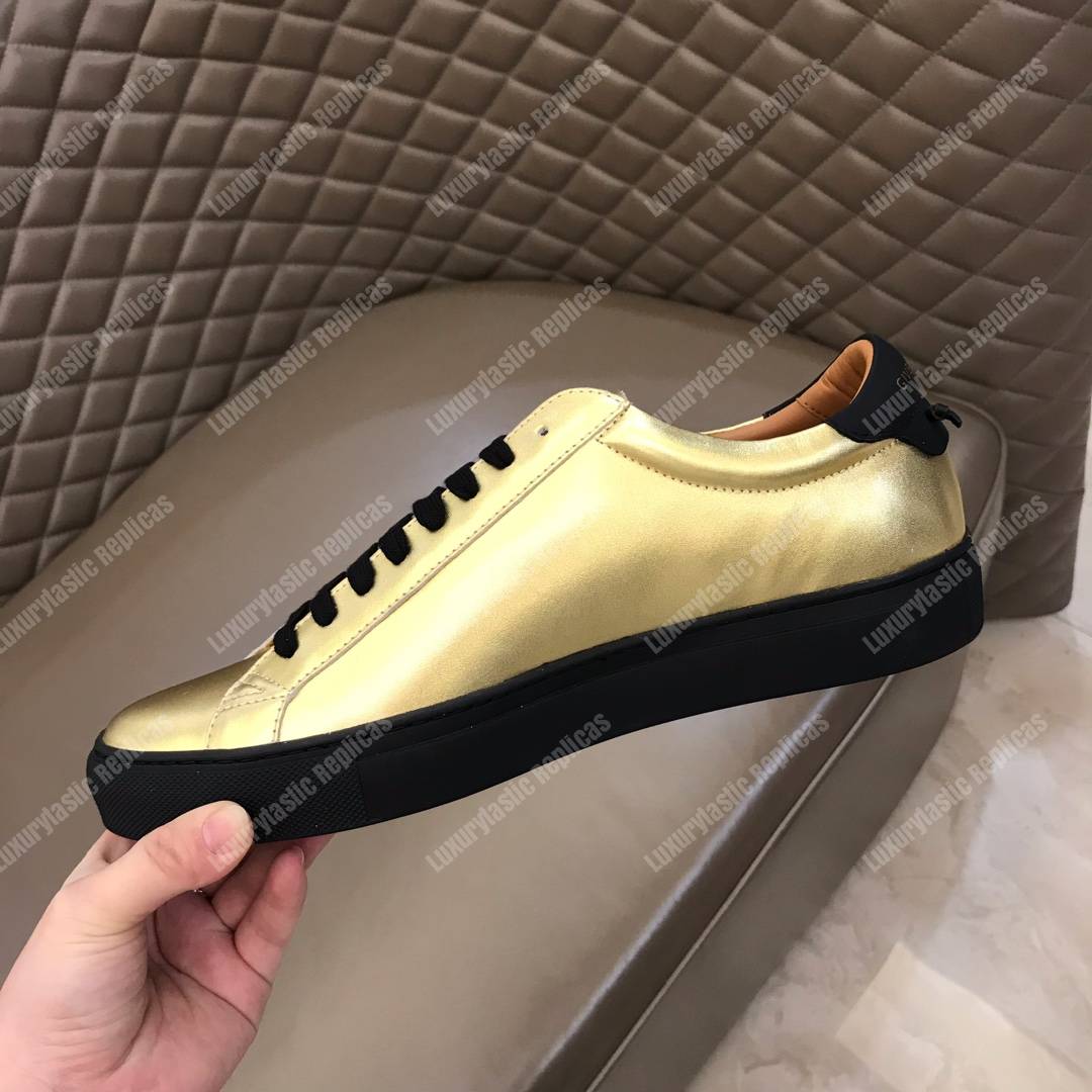 Givenchy Shading Sneakers In Metallized Leather Gold