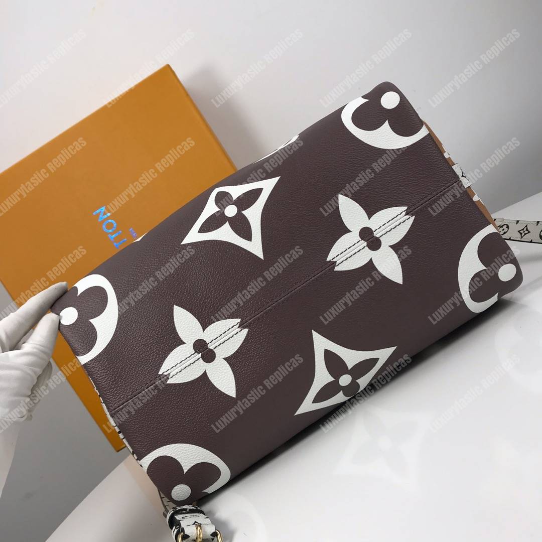 LV Speedy Bandouliere 30 Monogram Geant