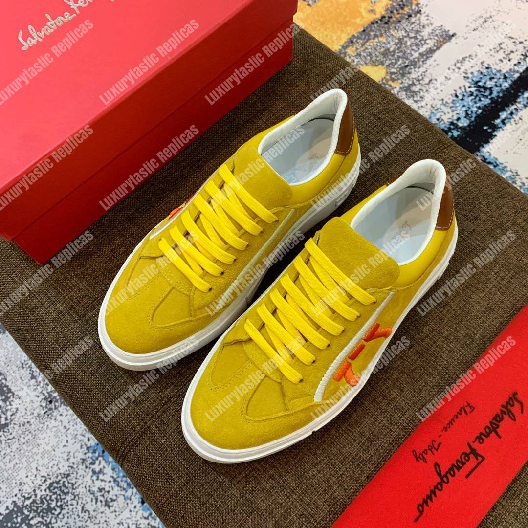 Salvatore Ferragamo Gancini Sneaker Straw/Sella