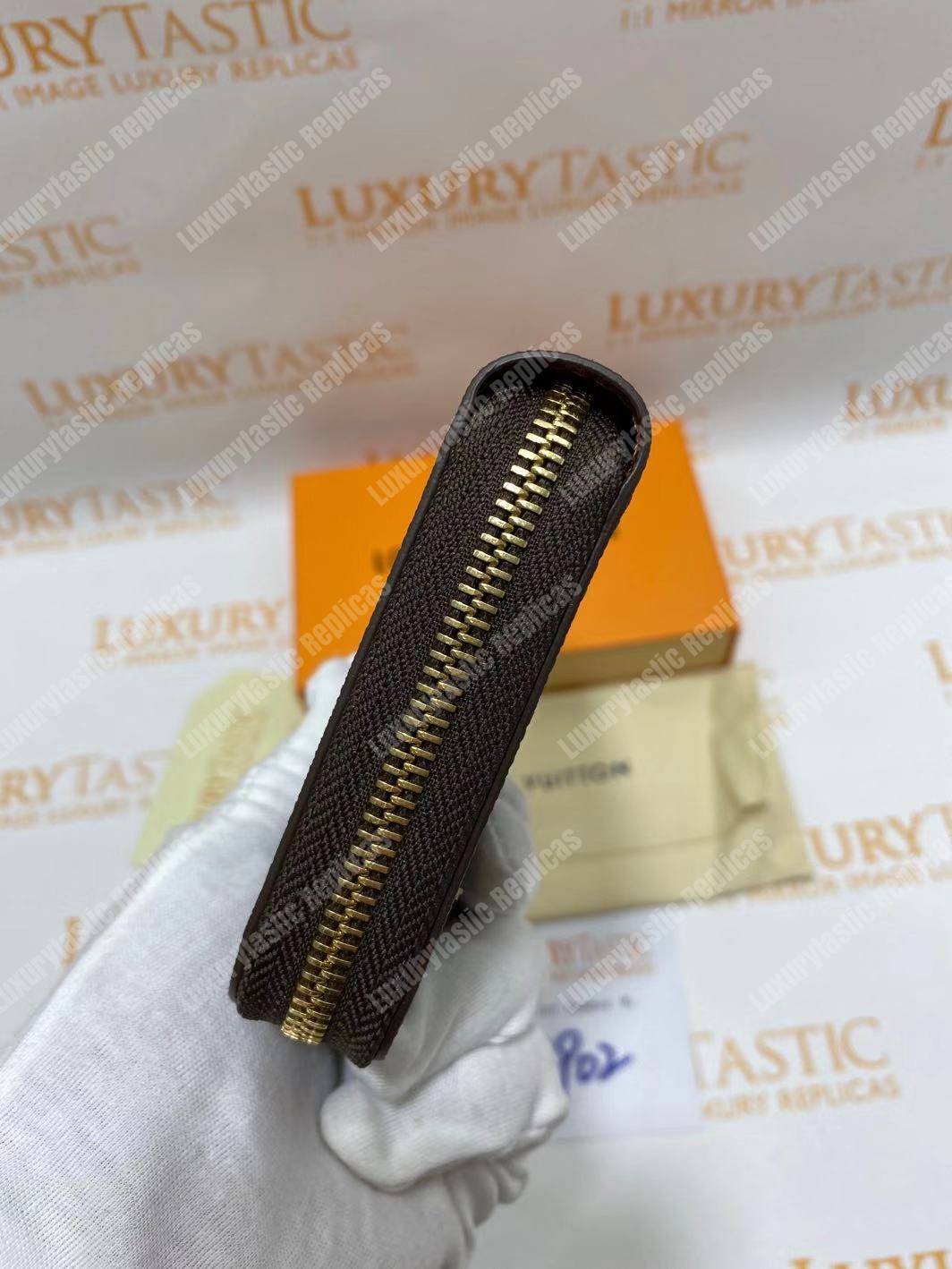 LV Zippy Wallet Monogram Brown