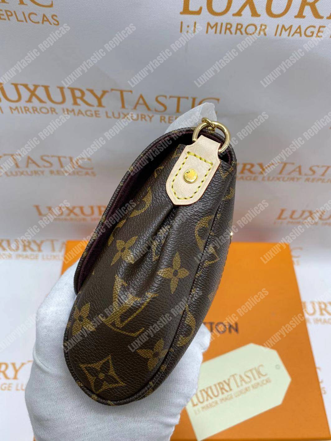LV Favorite PM Monogram