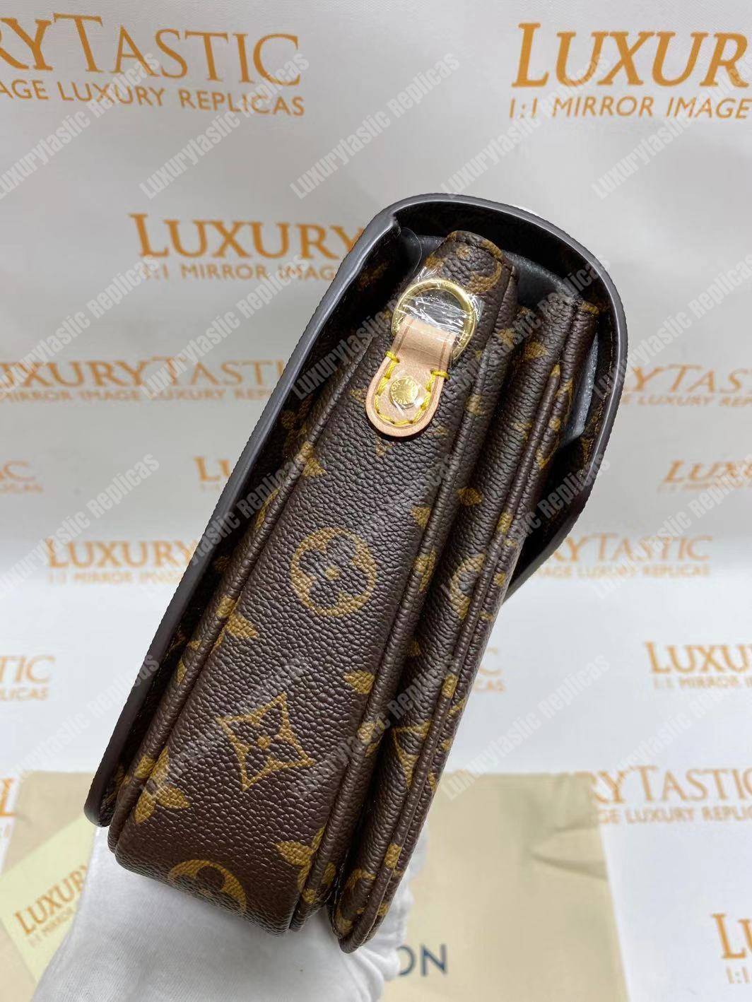 LV Pochette Metis Monogram