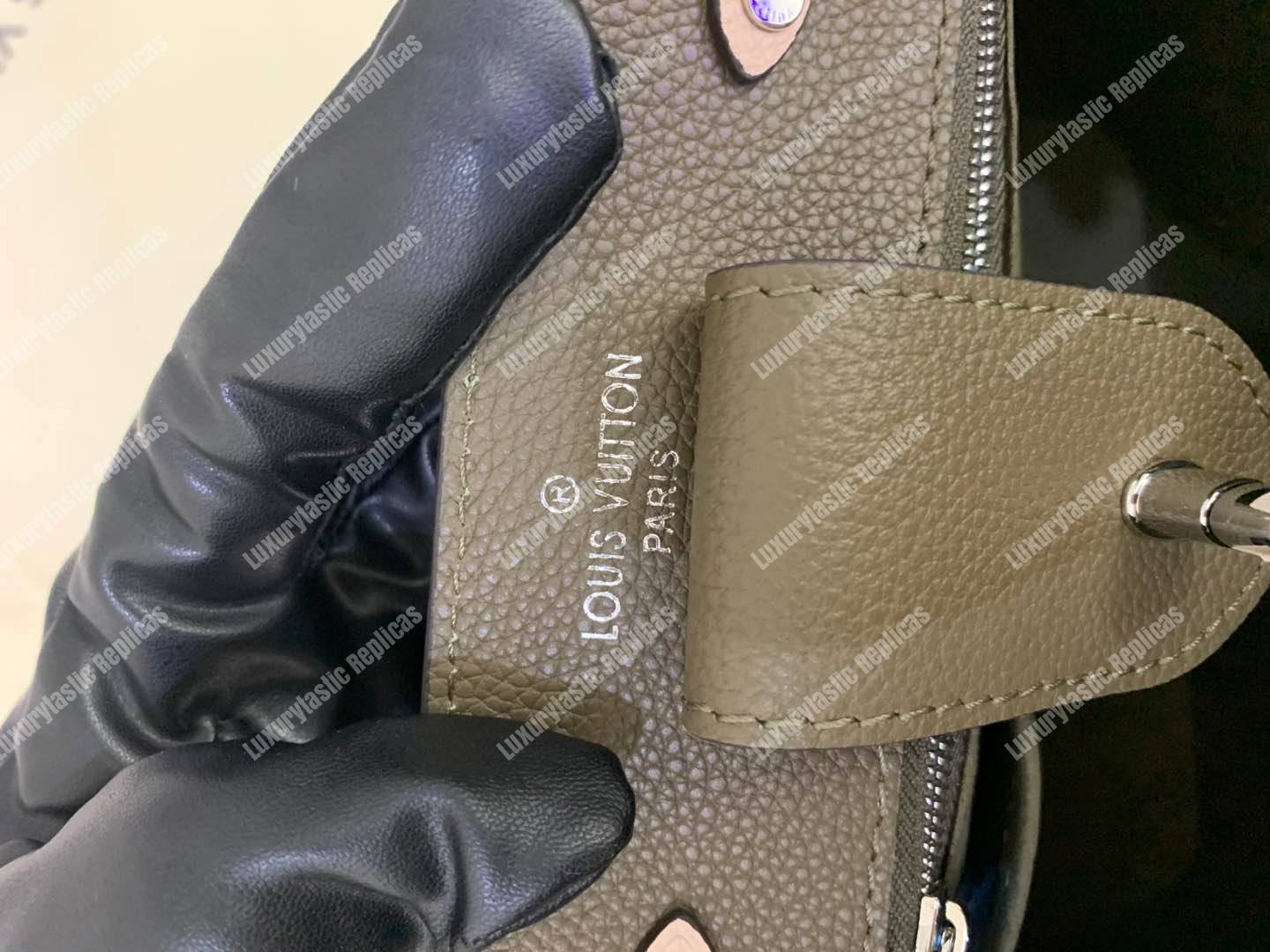 LV LockMe Bucket Laurier Toffee Latte Black
