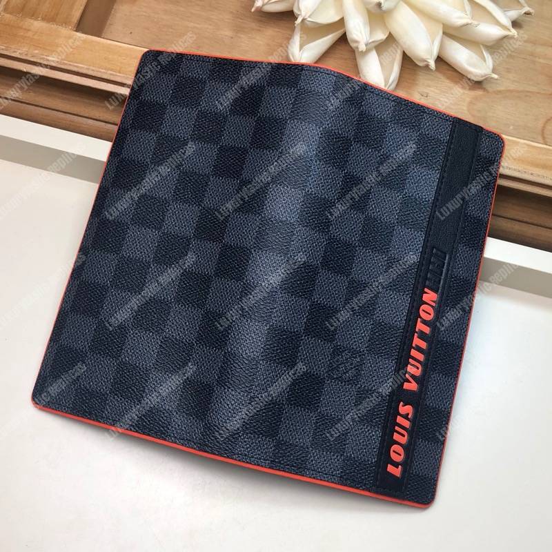 LV Race Brazza Wallet Damier Cobalt