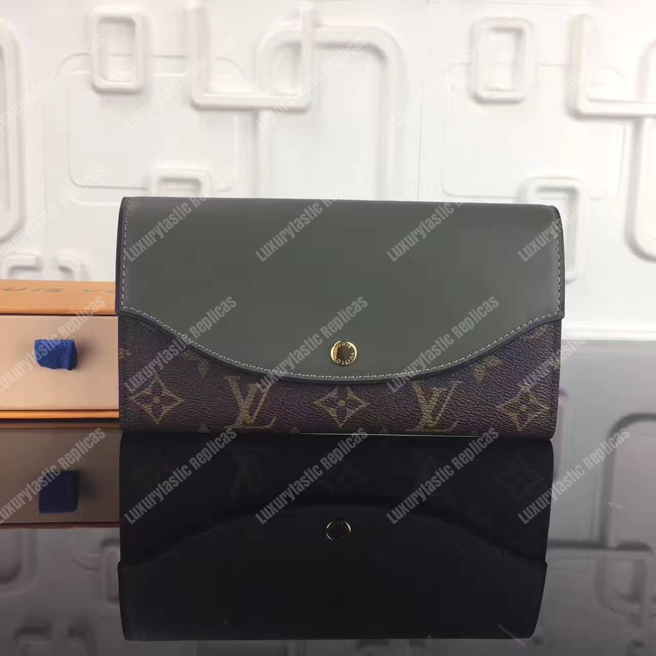 LV Sarah Tuileres Wallet Monogram Khaki