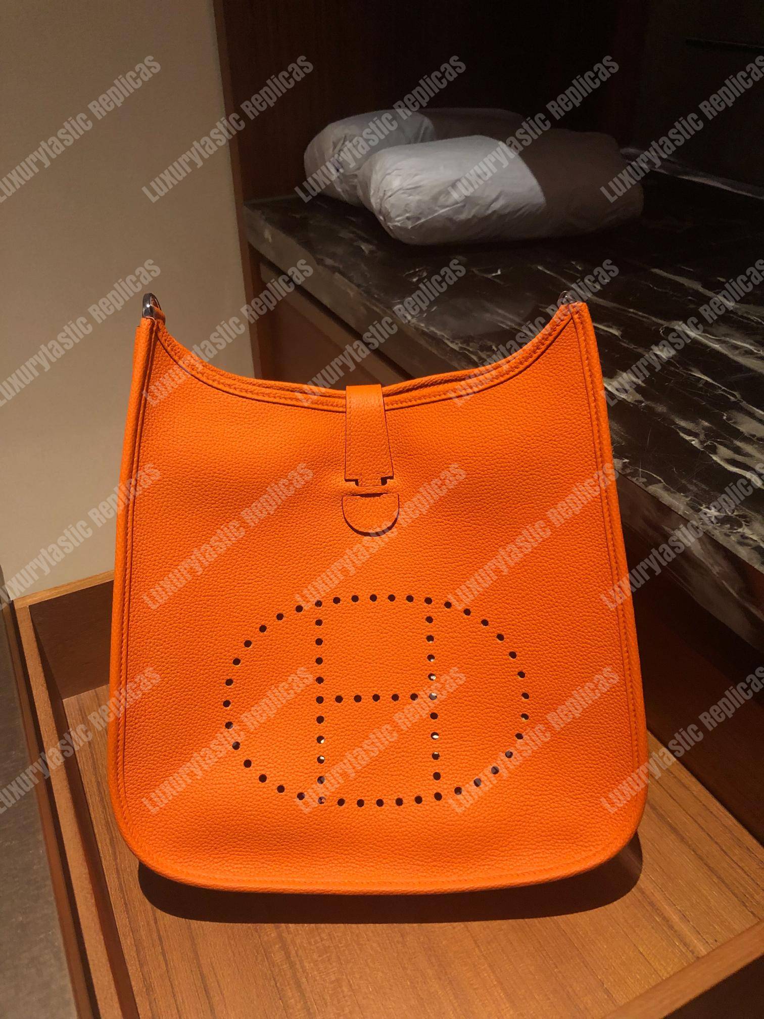 H**mes evelyne iii 29 clemence bag orange
