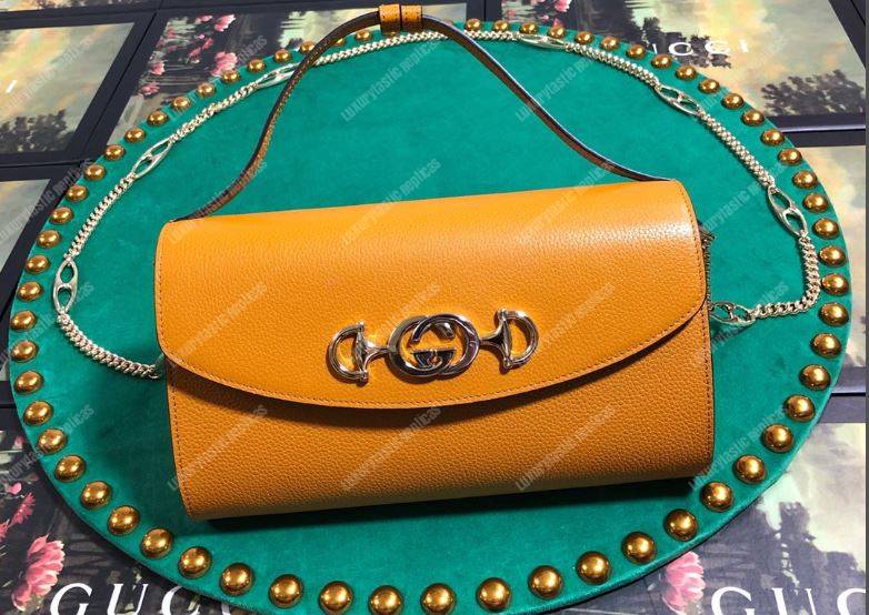 G*u*i zumi yellow smooth leather small shoulder bag