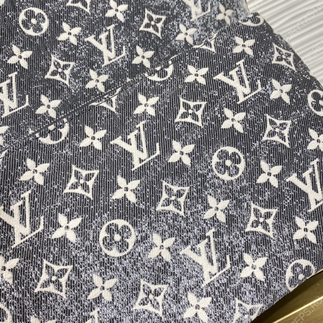 l**is V*t*n neverfull mm gray m21465