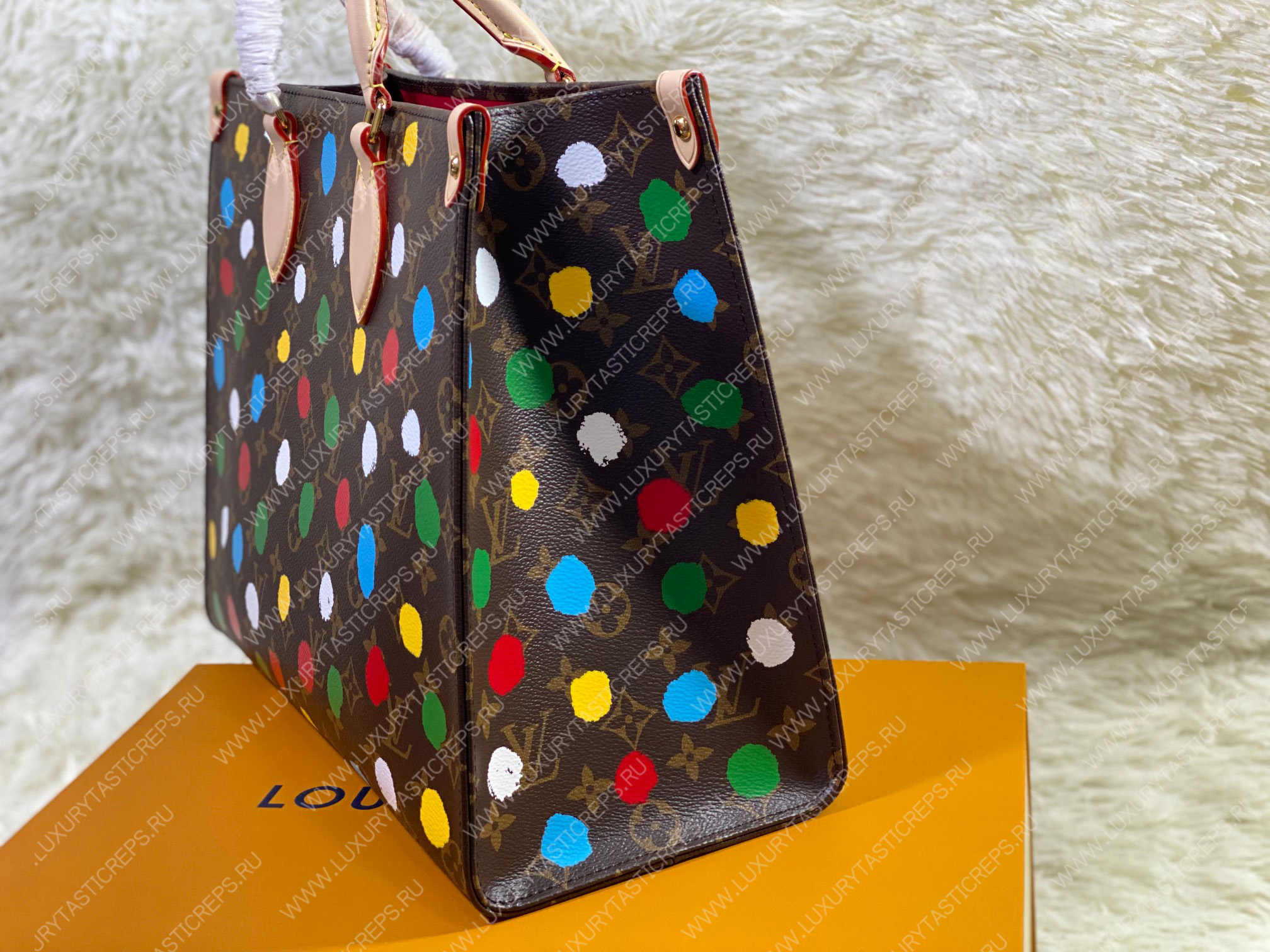 l**is V*t*n lv x yk onthego mm​ brown m46379