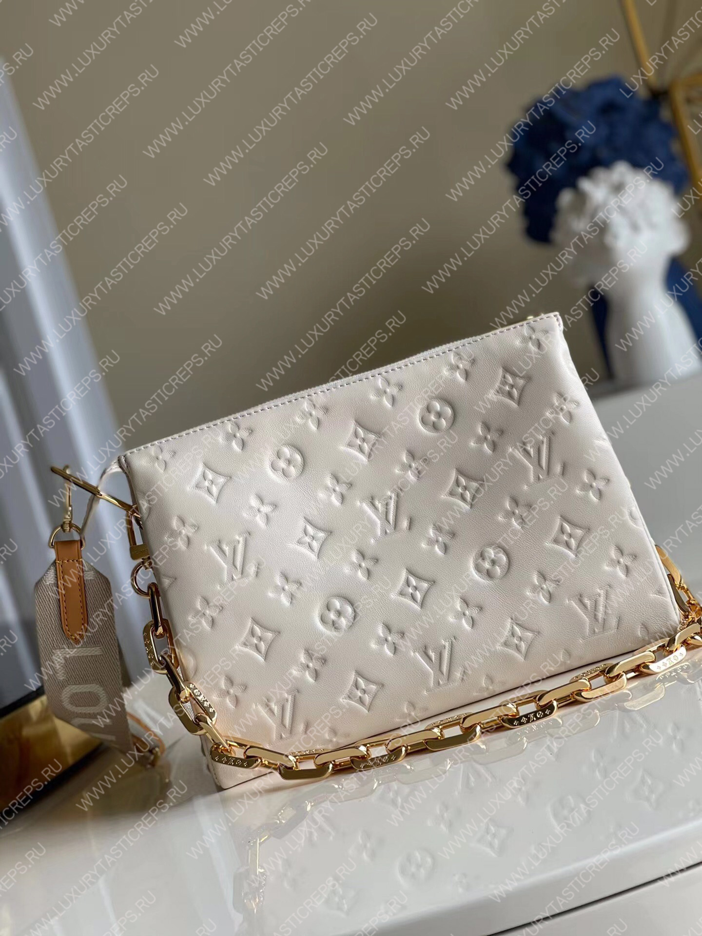 l**is V*t*n coussin pm offwhite m57793
