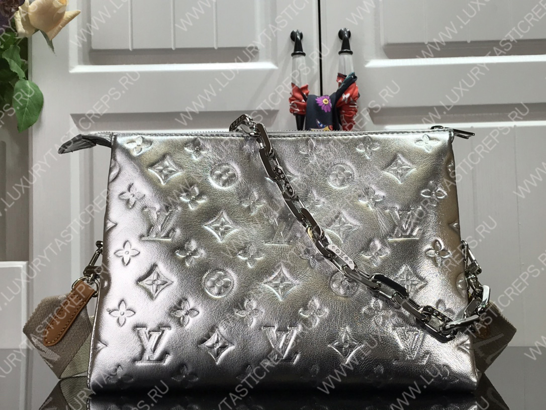 l**is V*t*n coussin pm silver m57793