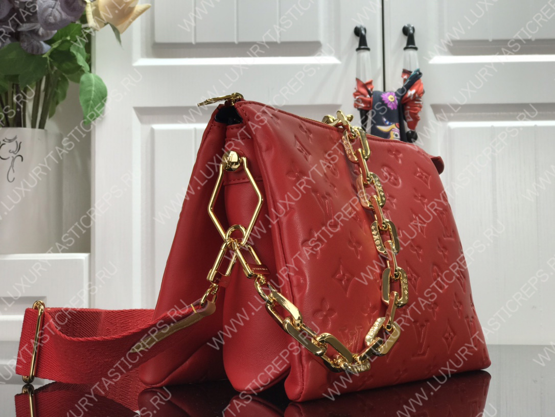 l**is V*t*n coussin pm red m57793