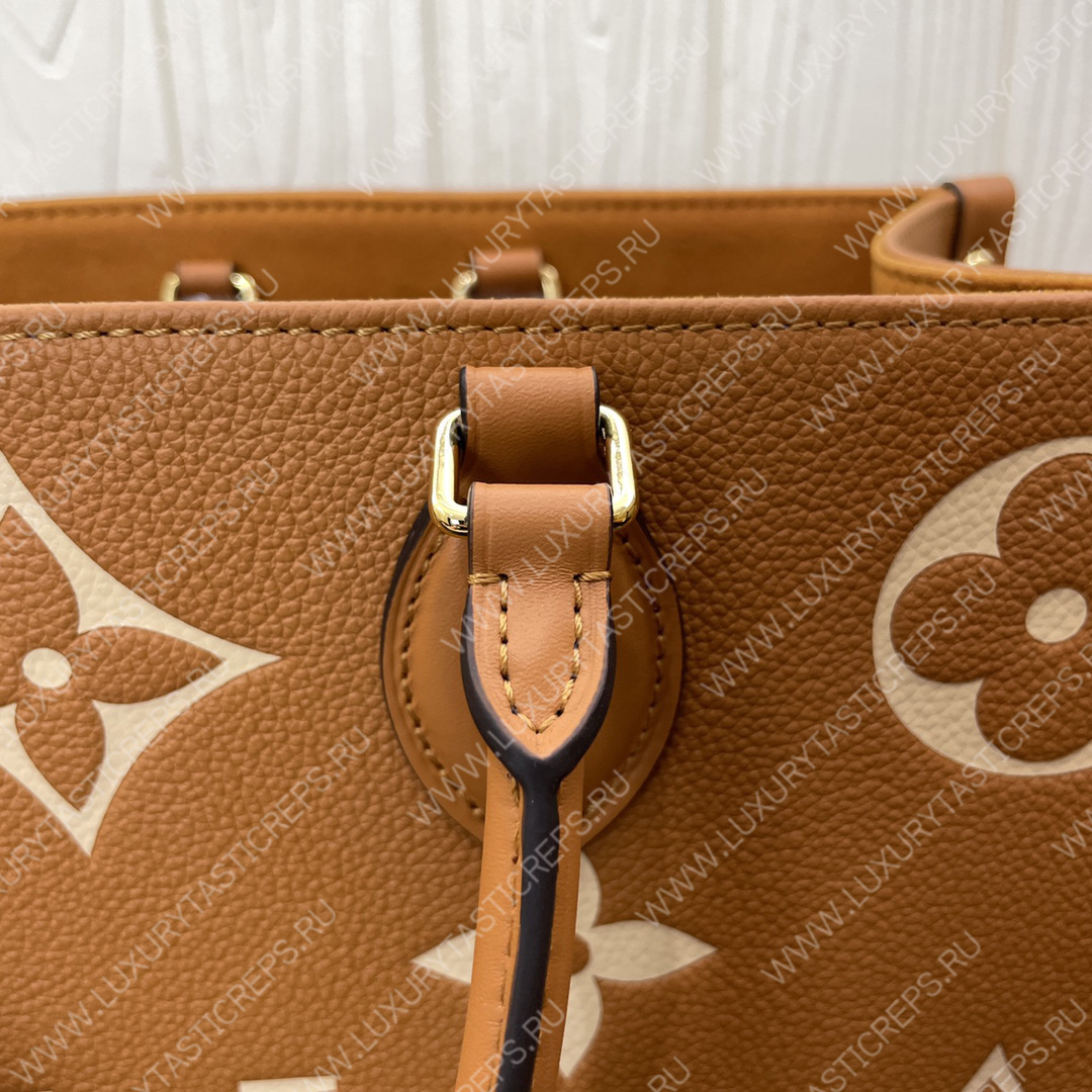 l**is V*t*n lv x yk onthego mm​ arizona beige / cream m45982