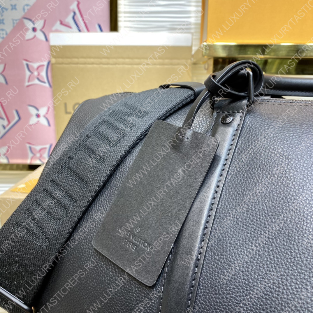 l**is V*t*n keepall bandouliÈre 40 black m57088