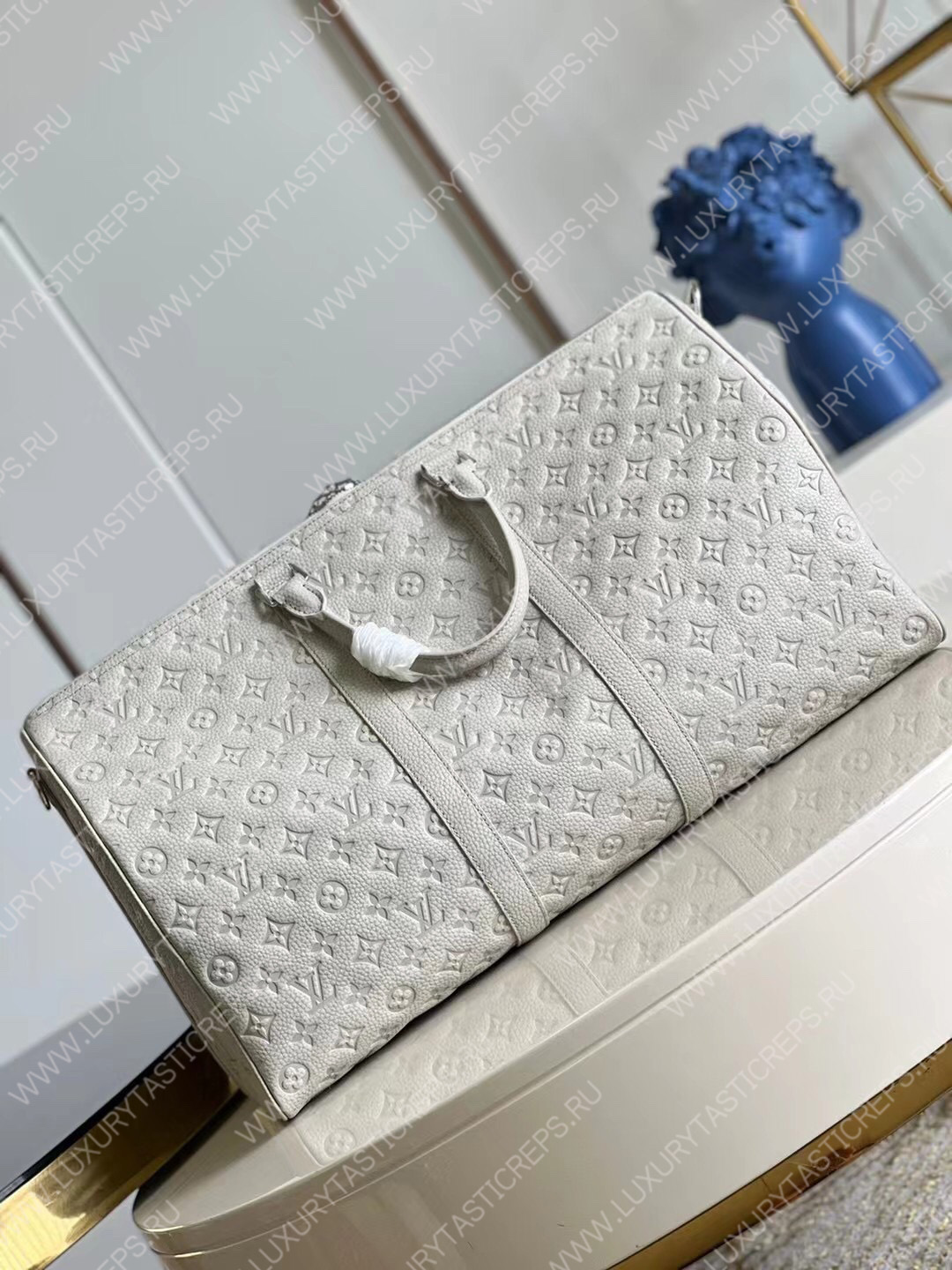 l**is V*t*n keepall 50 white m20901