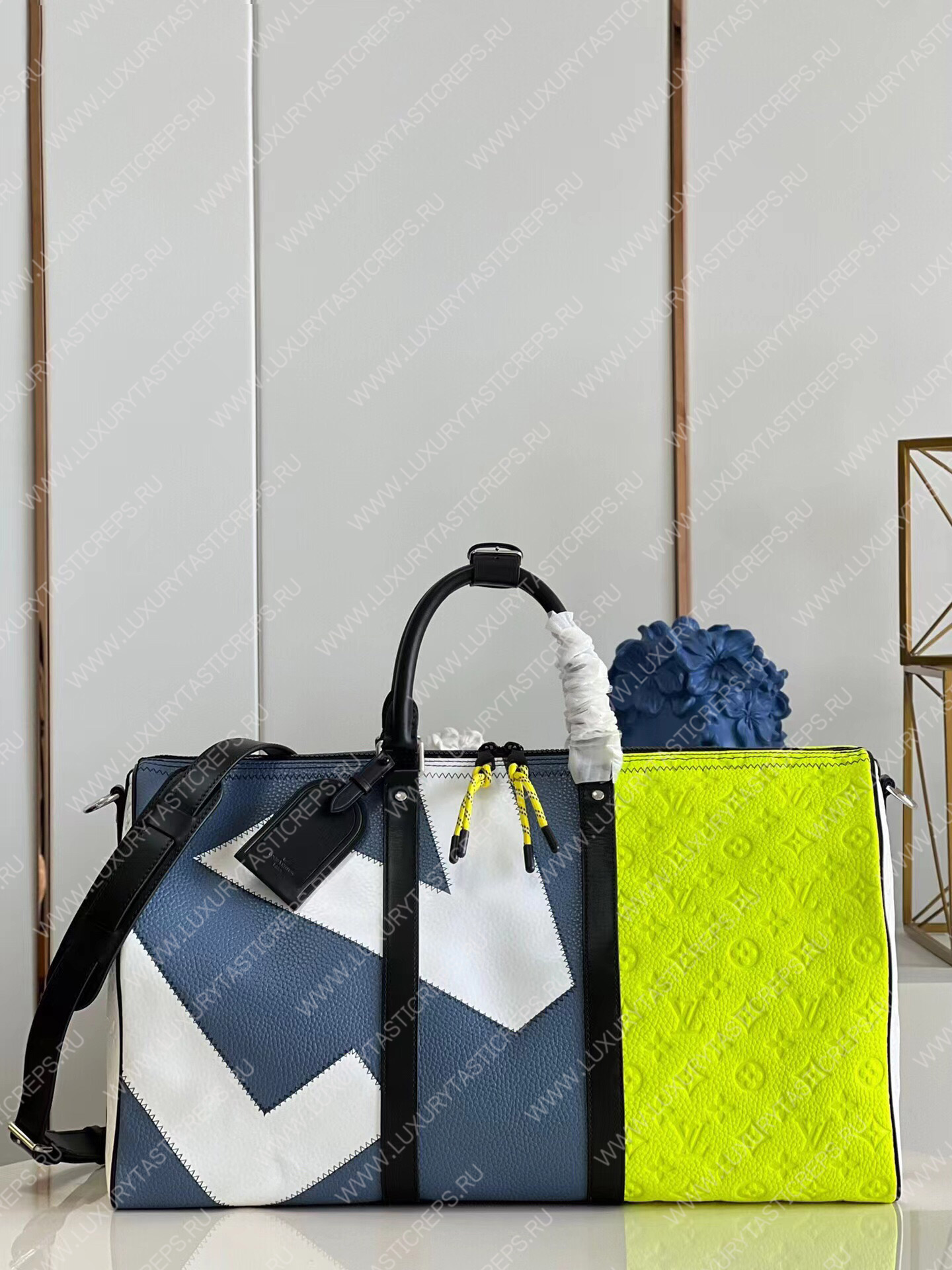 l**is V*t*n keepall 50b yellow m59922