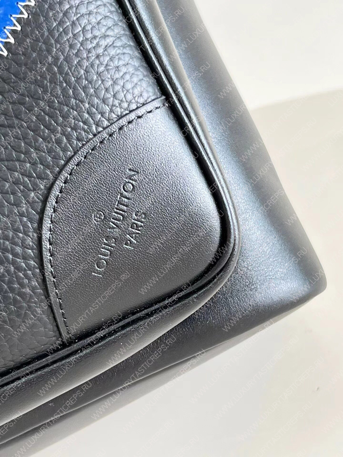 l**is V*t*n dean backpack gray m59924