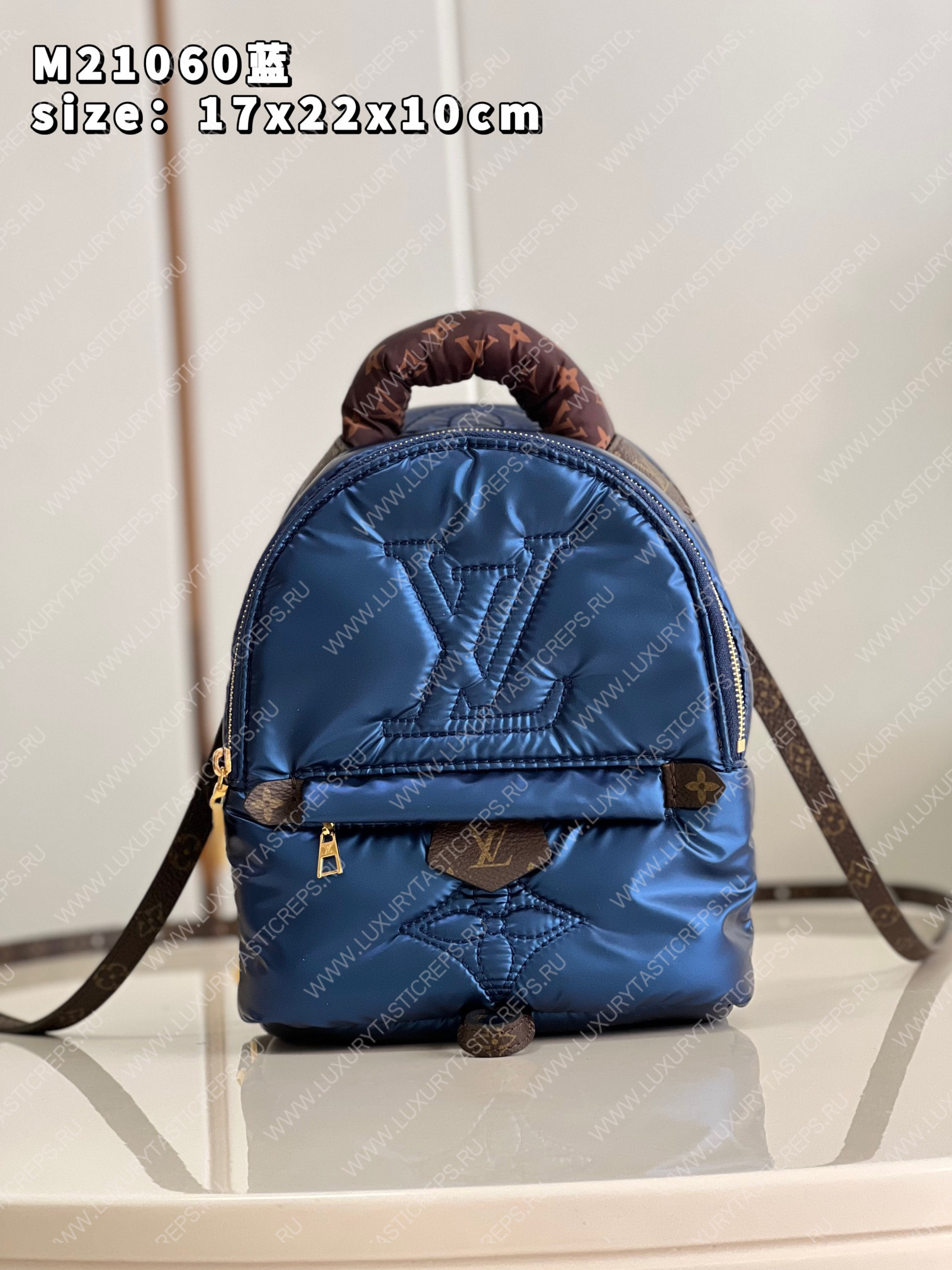 l**is V*t*n palm springs mini blue m21060