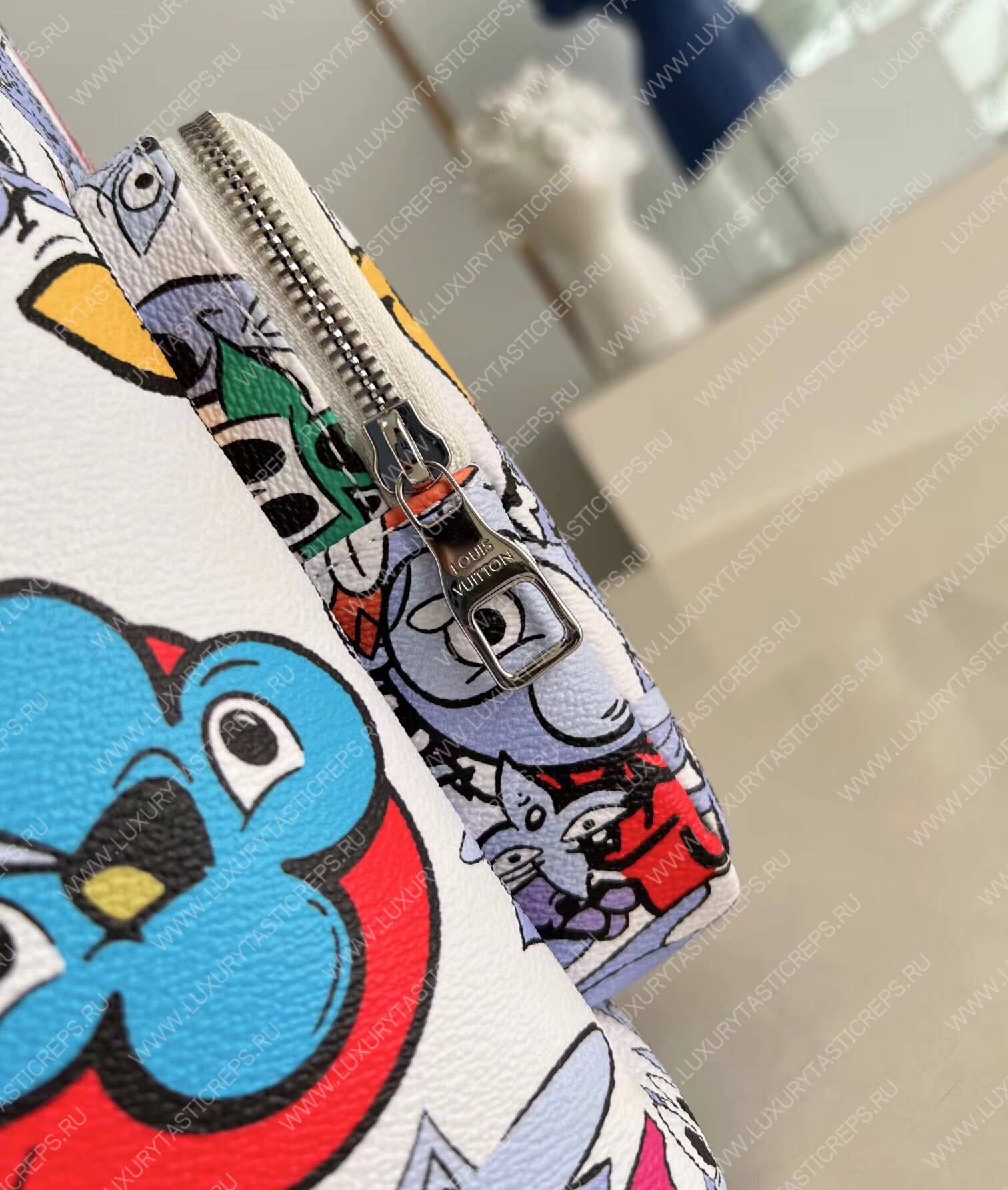 l**is V*t*n backpack multipocket multicolor m21846