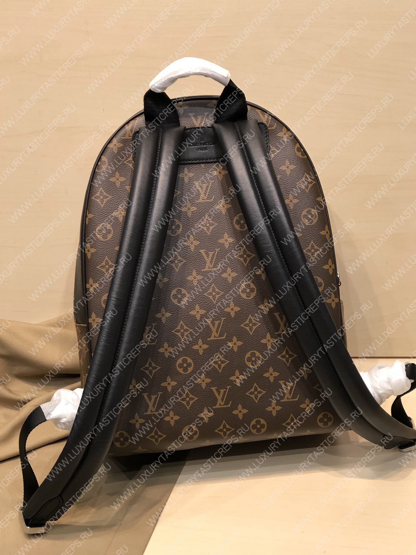 l**is V*t*n josh backpack brown m45349
