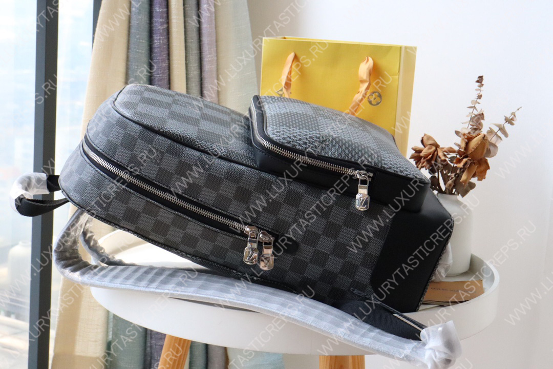 l**is V*t*n campus backpack gray n50009