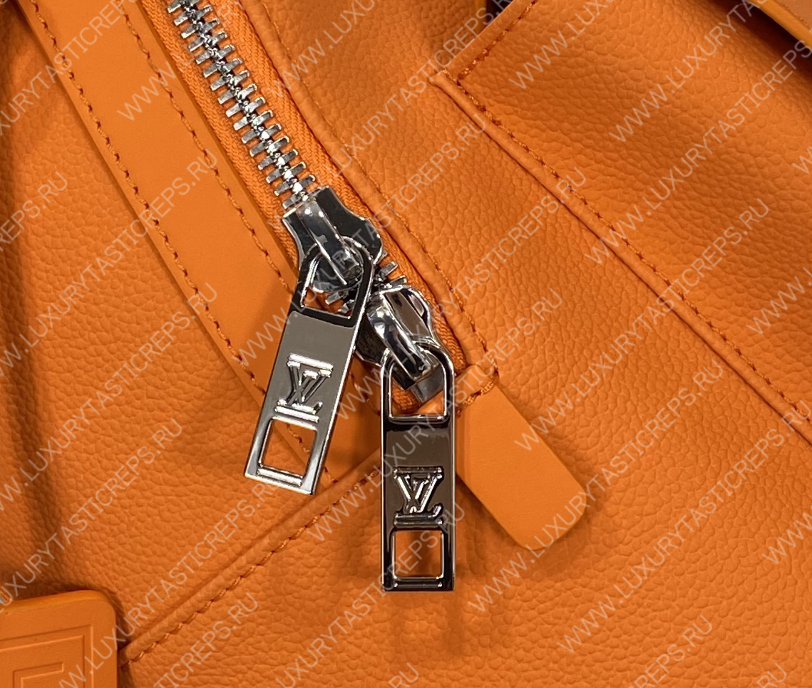 l**is V*t*n takeoff backpack orange m57079