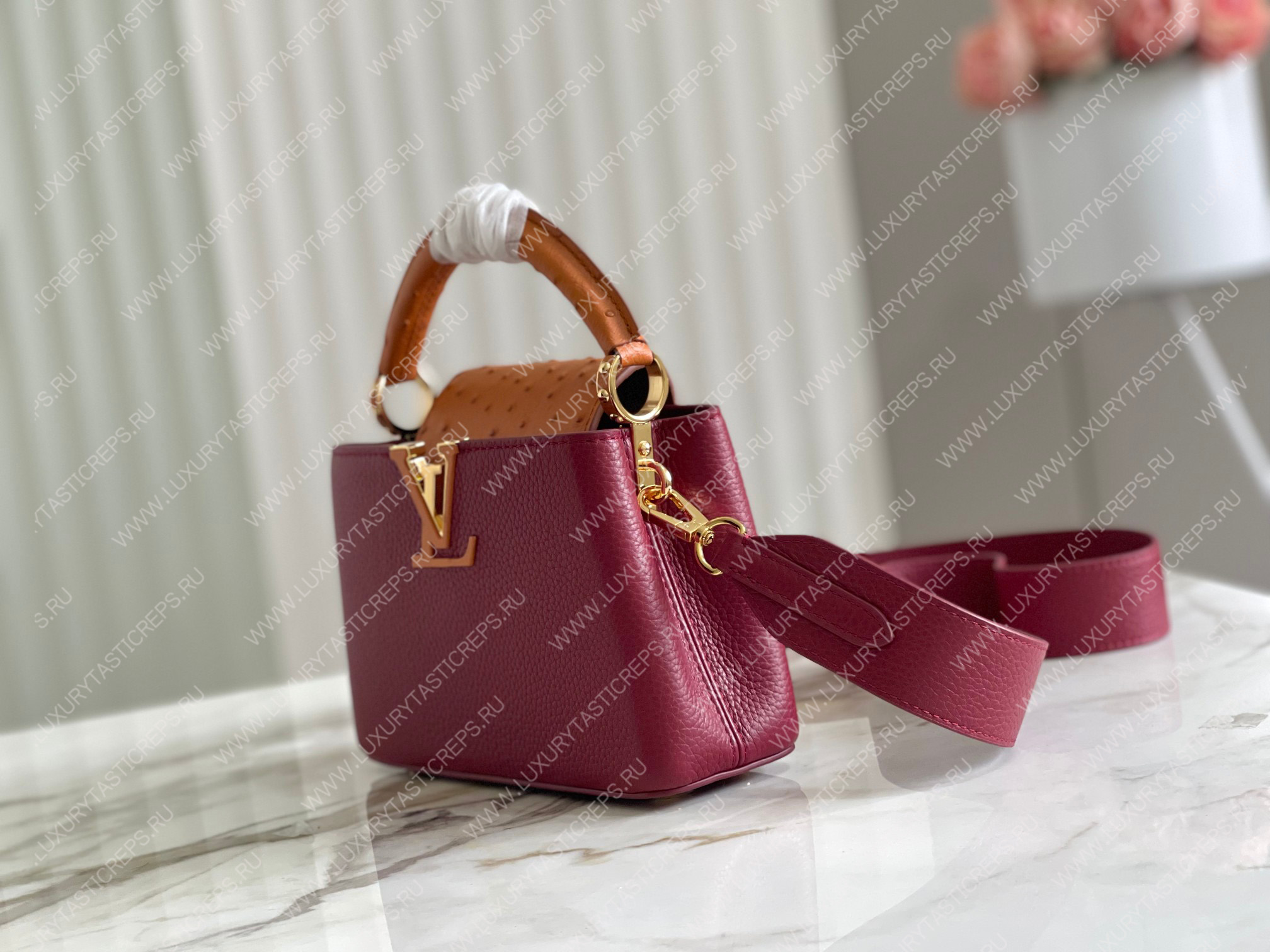 l**is V*t*n capucines mini griotte red / honey n81409