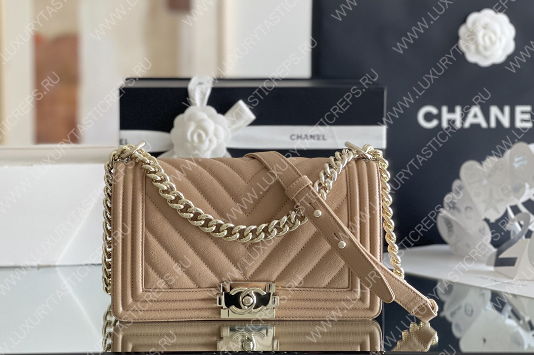 Caviar Chevron Quilted Medium Boy Flap Dark Beige