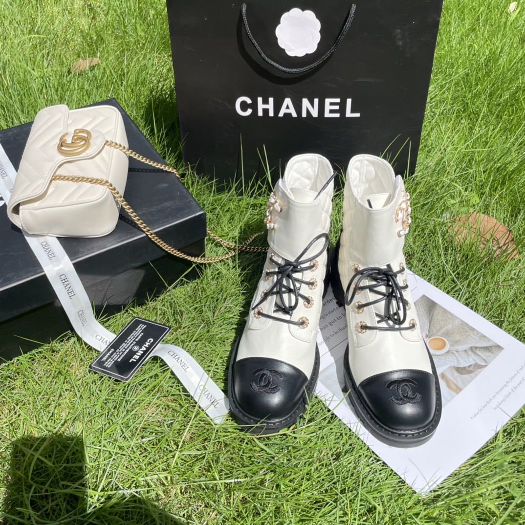 Ch*el pure love velcro ankle boots white and black g39391