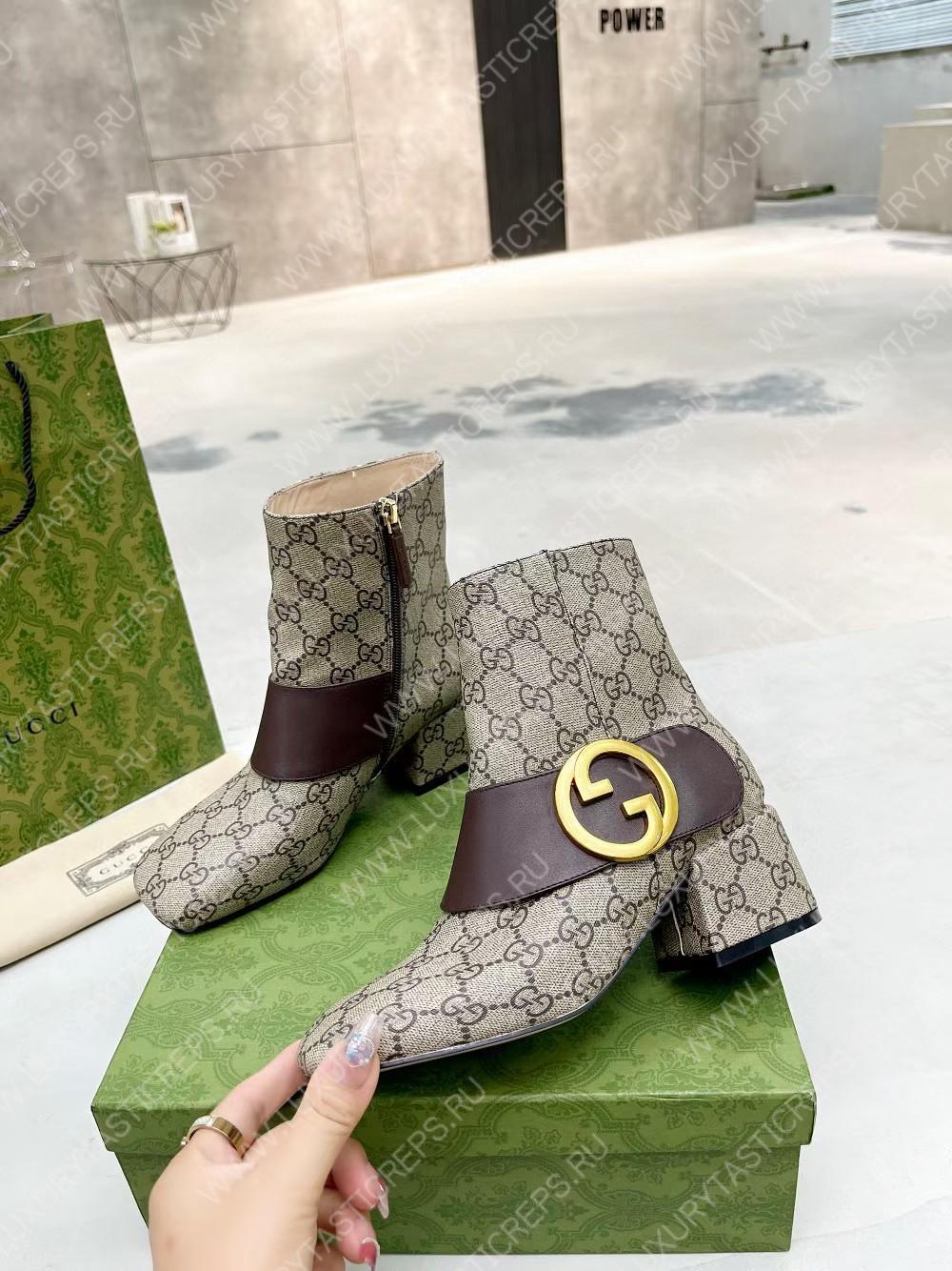 G*u*i ankle boot beige 701706