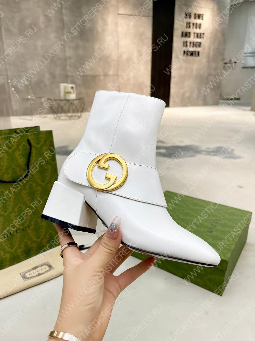 G*u*i ankle boot white 700016