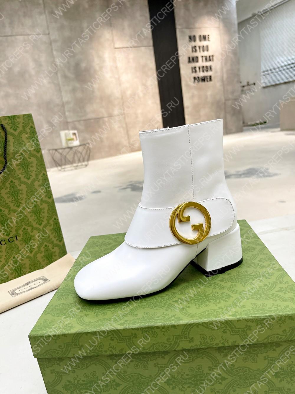 G*u*i blondie ankle boot white 700016