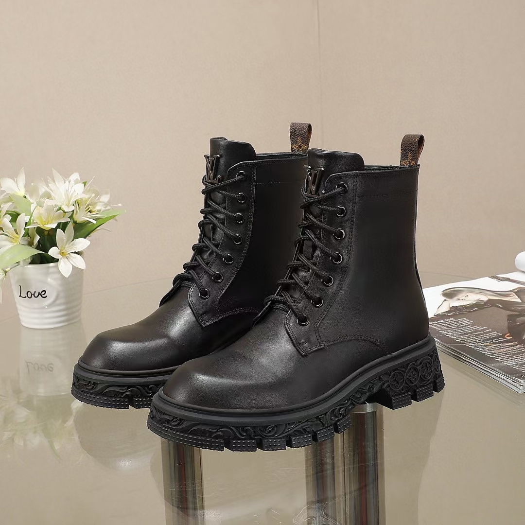 l**is V*t*n ranger ankle boot black 1aantp