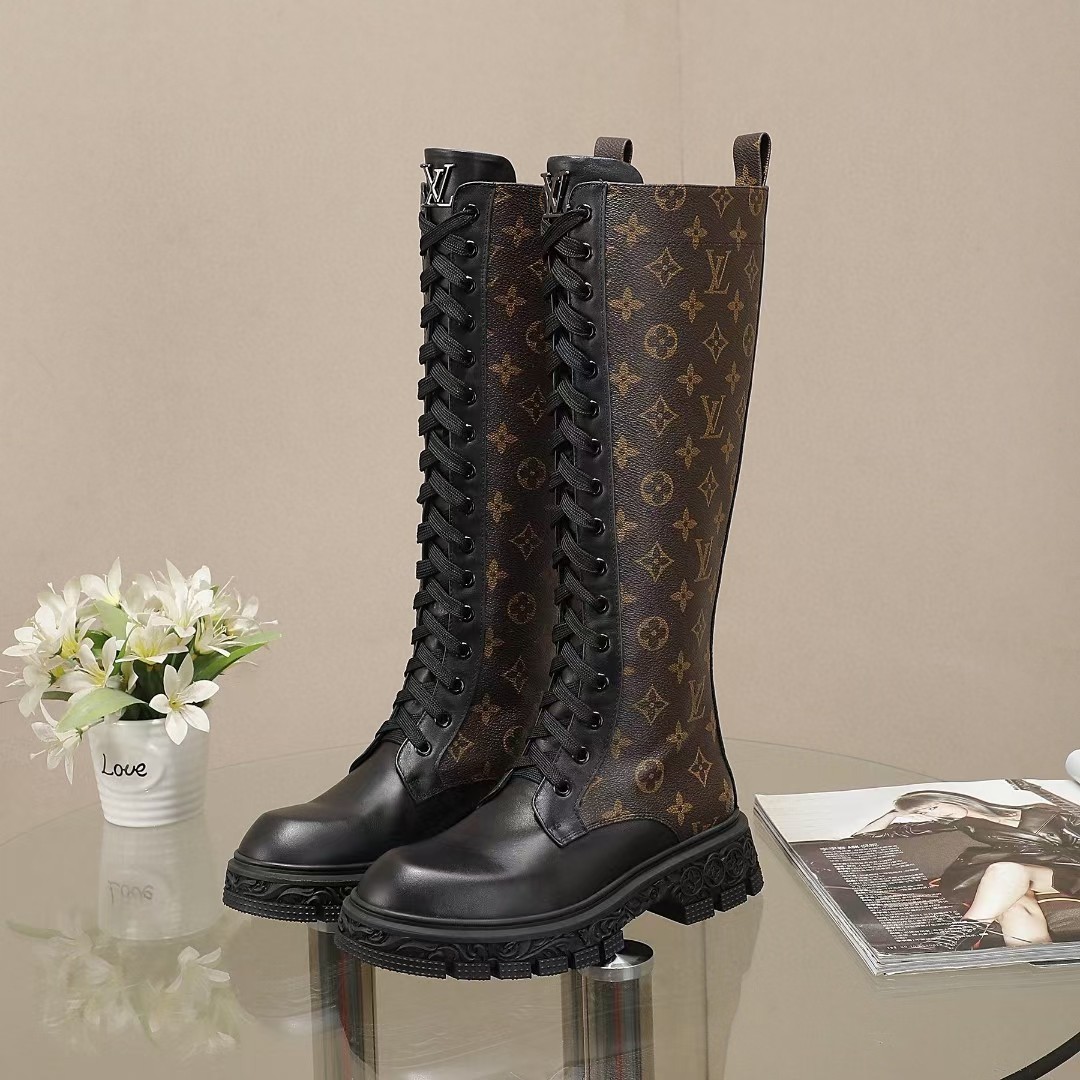 l**is V*t*n territory flat high ranger black & brown 1aae4b