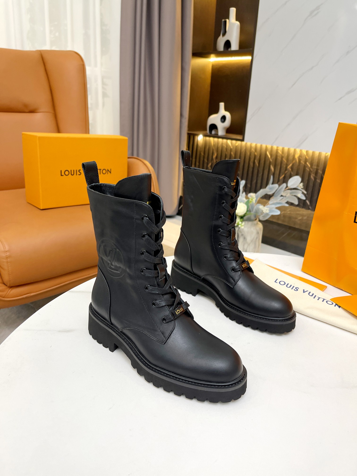 l**is V*t*n ranger ankle boots black 1a9fdj