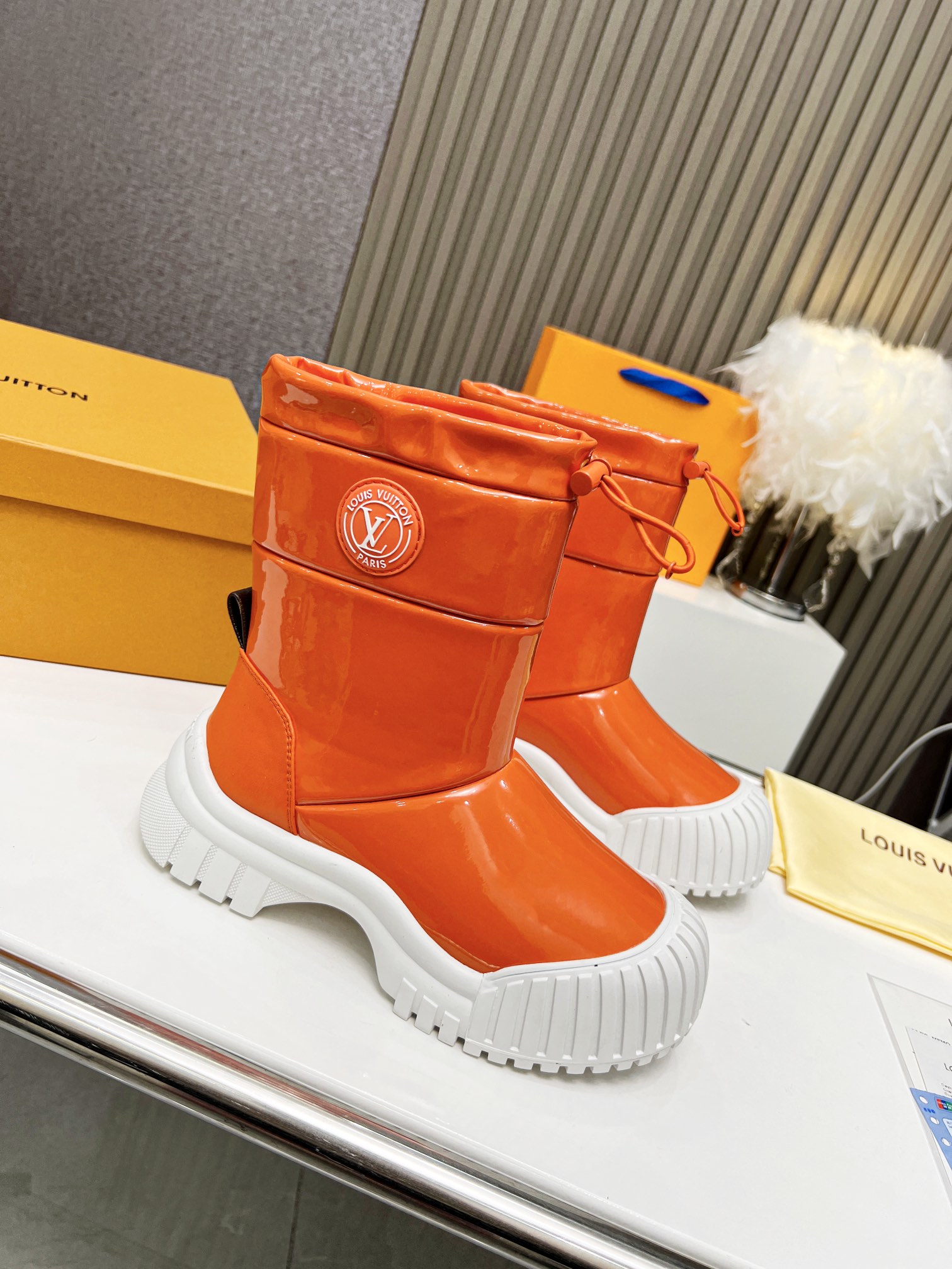 l**is V*t*n ruby flat hallf boots orange 1aalzo