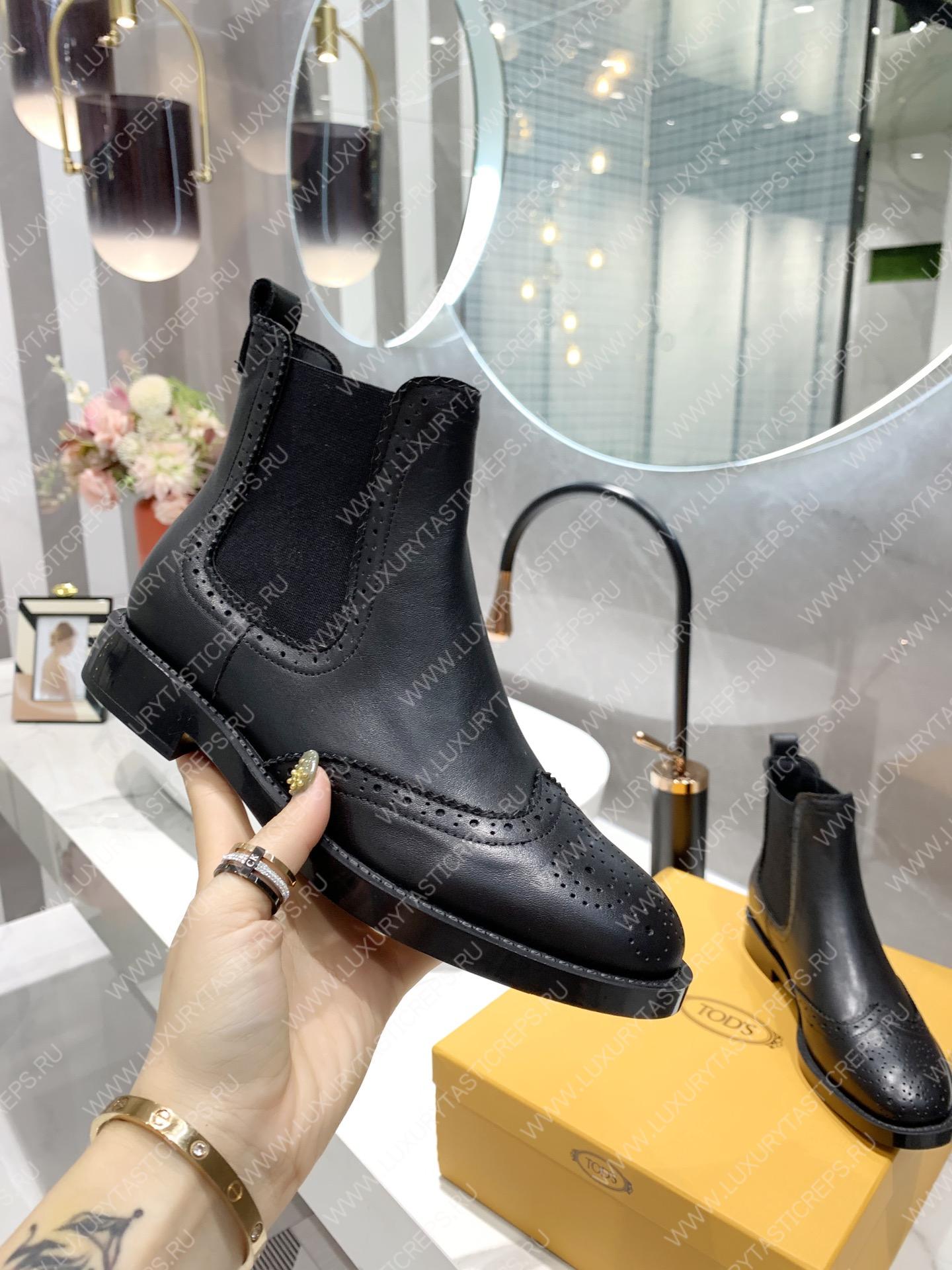 TOD’S ANKLE BOOTS BLACK XXW60C0DD50GOCB999