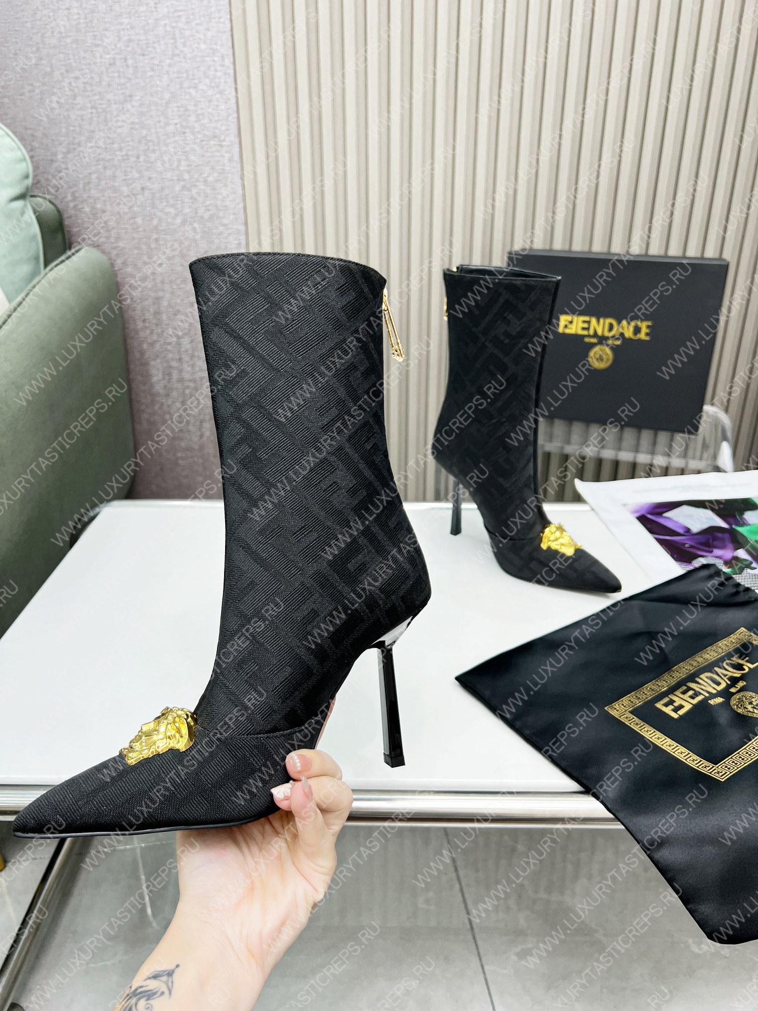 VERSACE FENDACE FF JACQUARD BOOTS BLACK 1004496