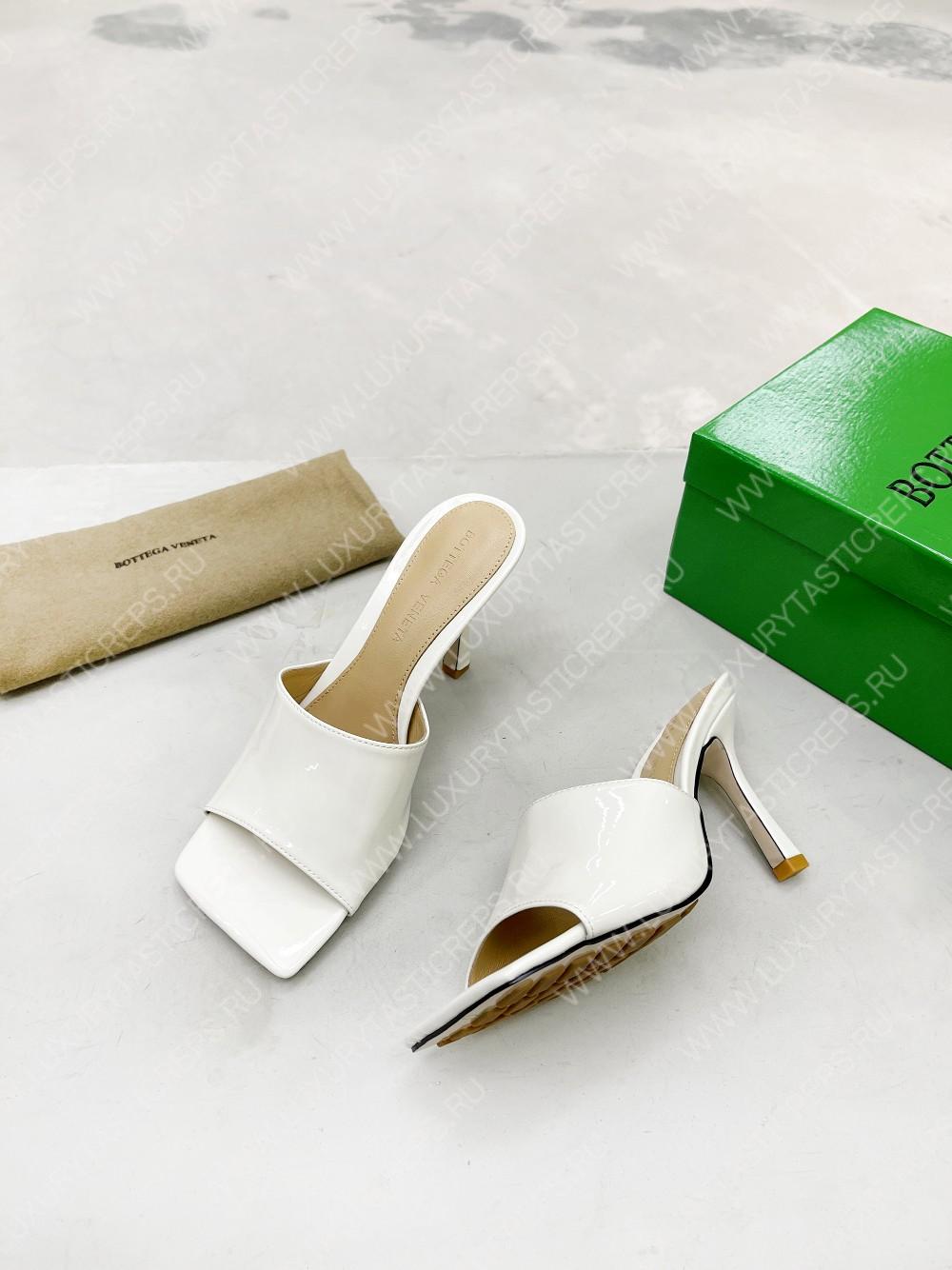 bo*te*ga Ve*ne*ta strech mule white 610538v
