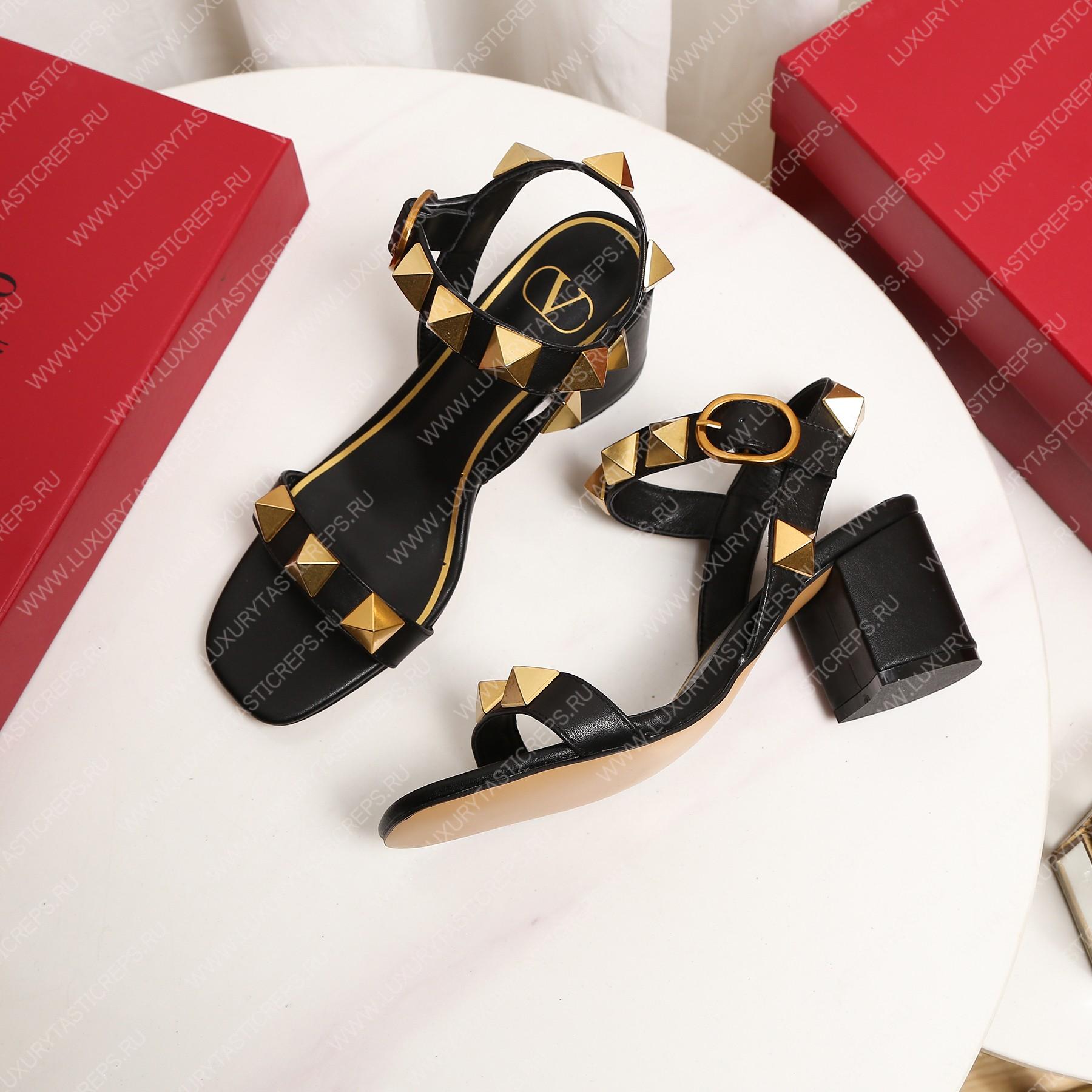 VALENTINO ROMAN STUD SANDAL BLACK 1W2S0CR2ZWM