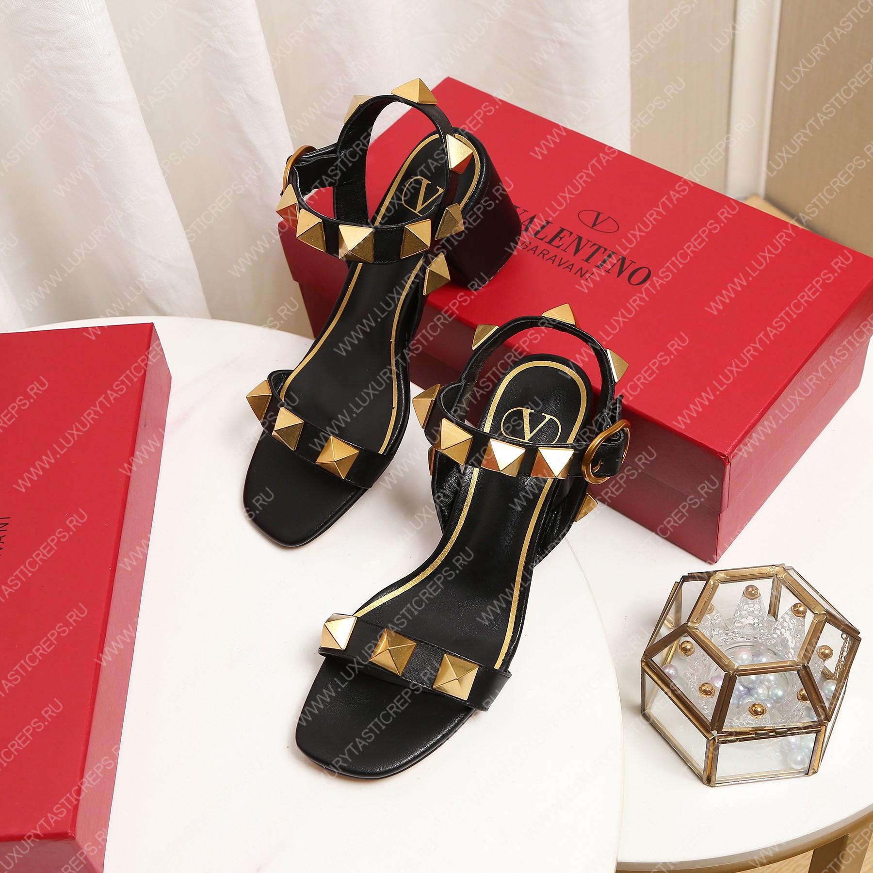 VALENTINO ROMAN STUD SANDAL BLACK 1W2S0CR2ZWM