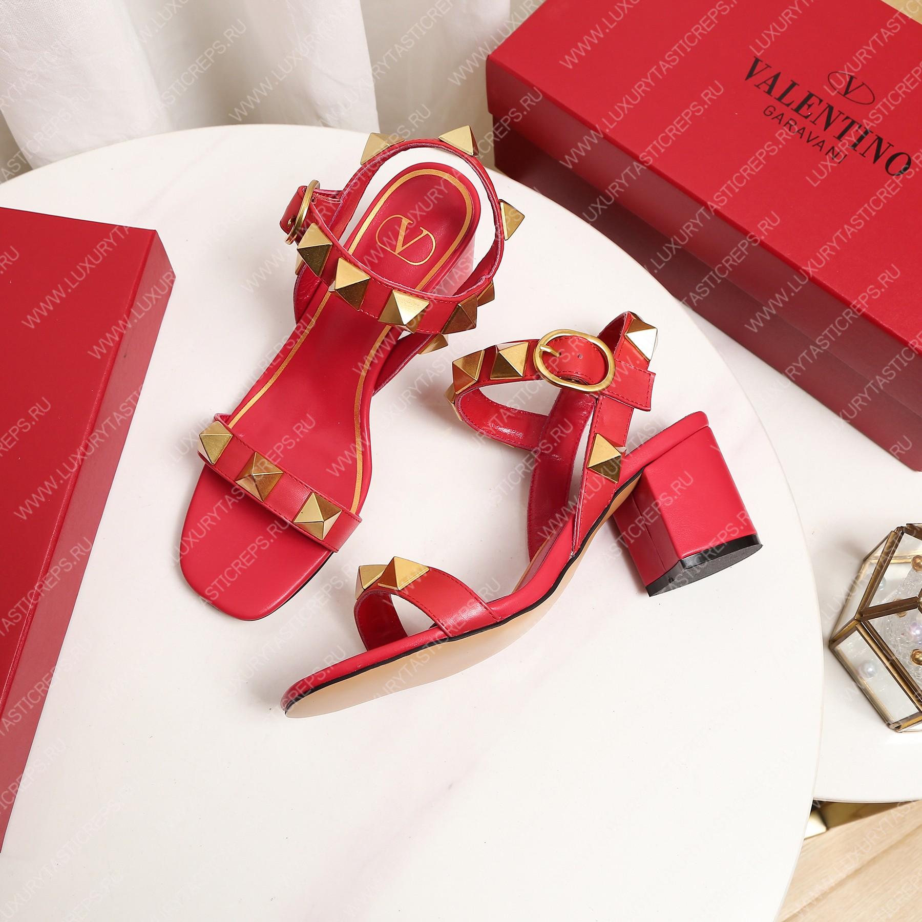 VALENTINO ROMAN STUD SANDAL ROSSO VALENTINO WW2S0CR2ZWM